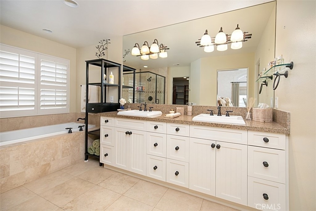 208 E Balboa Boulevard - Photo 32