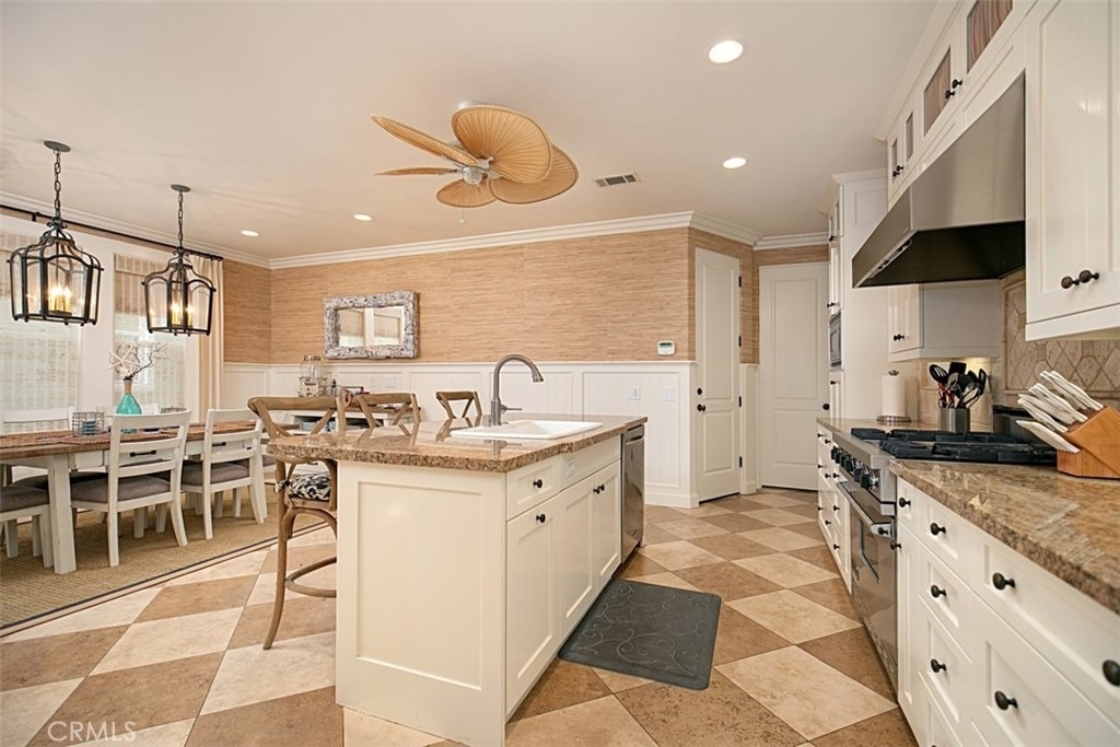 208 E Balboa Boulevard - Photo 17