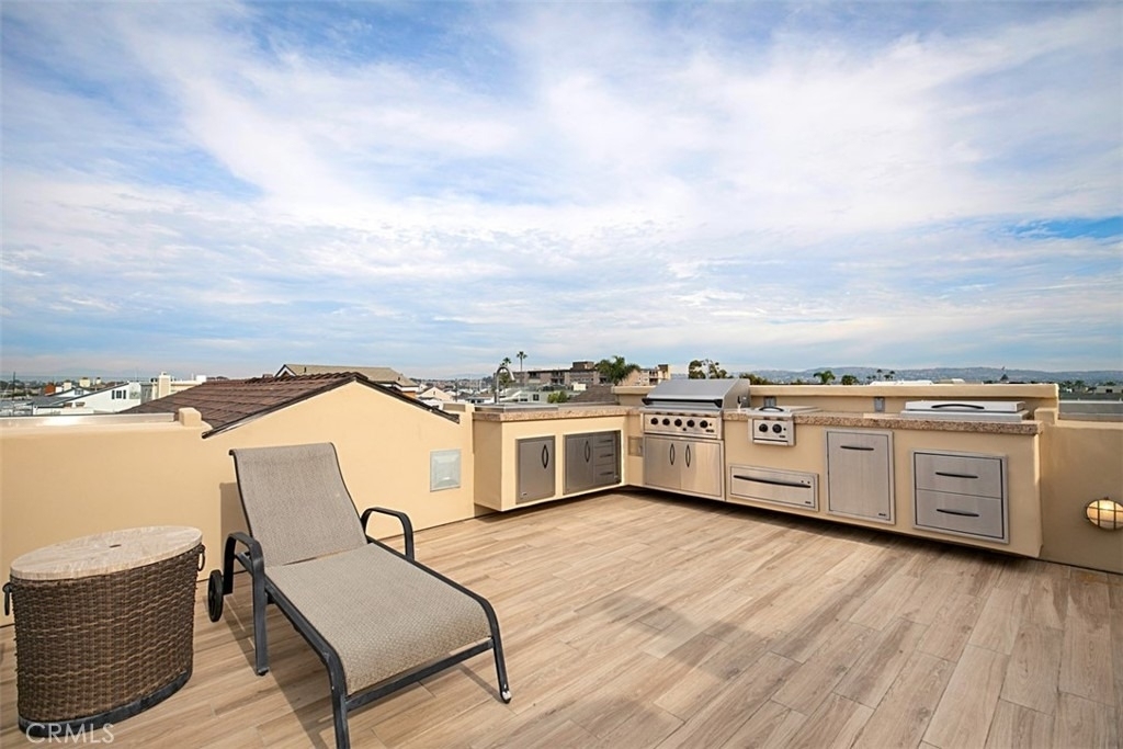 208 E Balboa Boulevard - Photo 37
