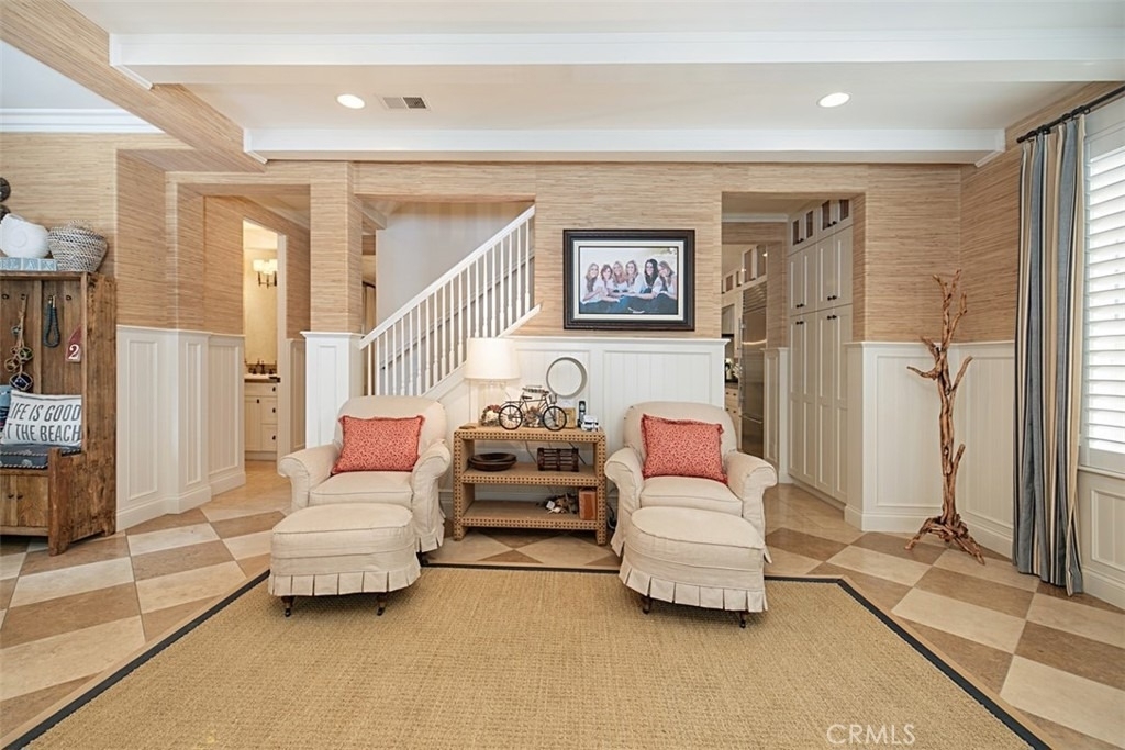 208 E Balboa Boulevard - Photo 8