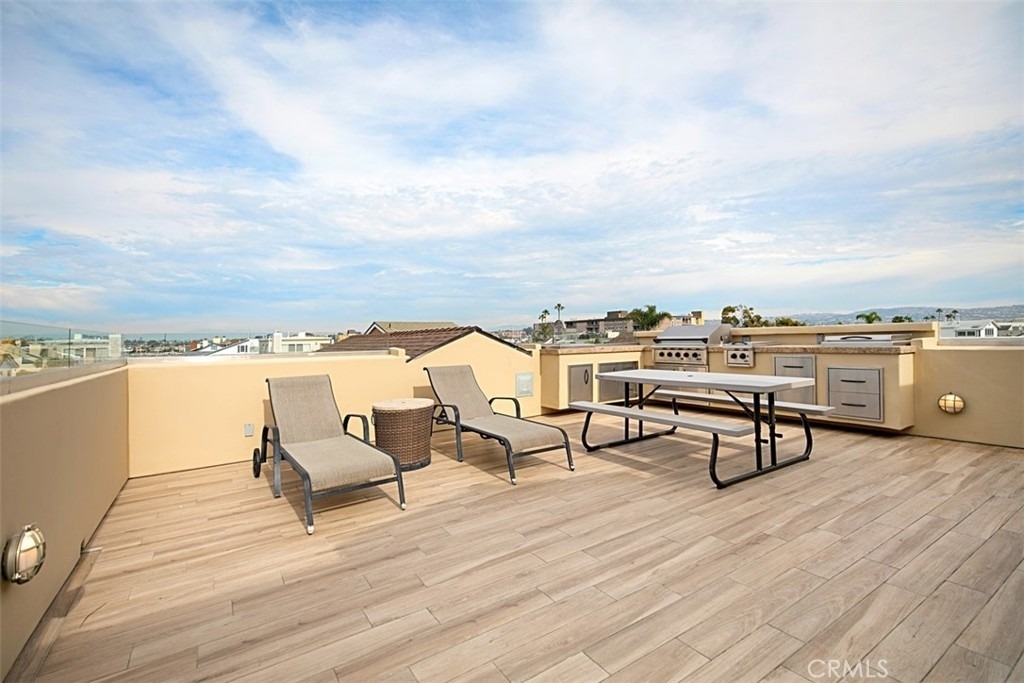 208 E Balboa Boulevard - Photo 36