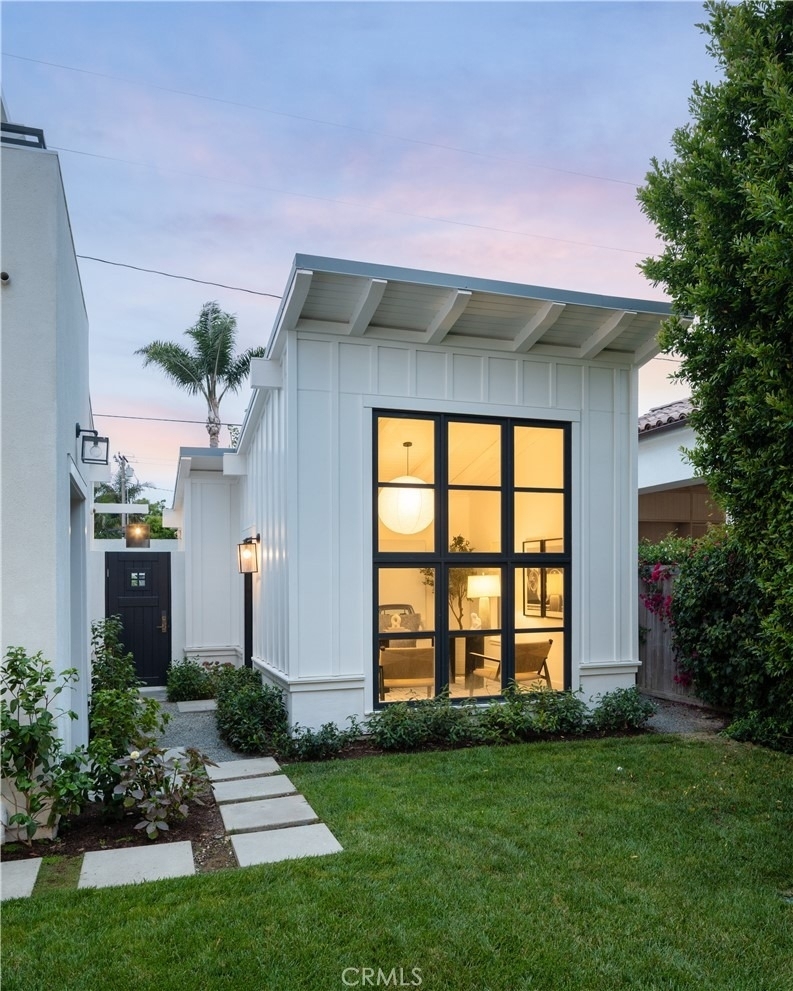 2217 Laurel - Photo 23