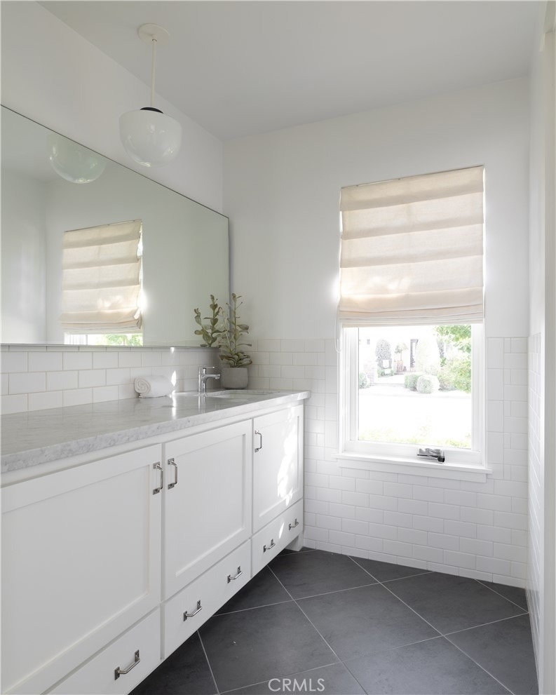 2217 Laurel - Photo 25