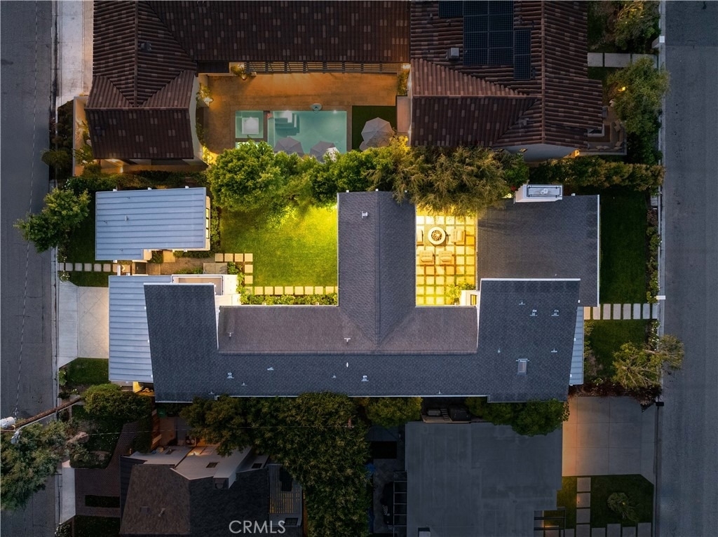 2217 Laurel - Photo 32