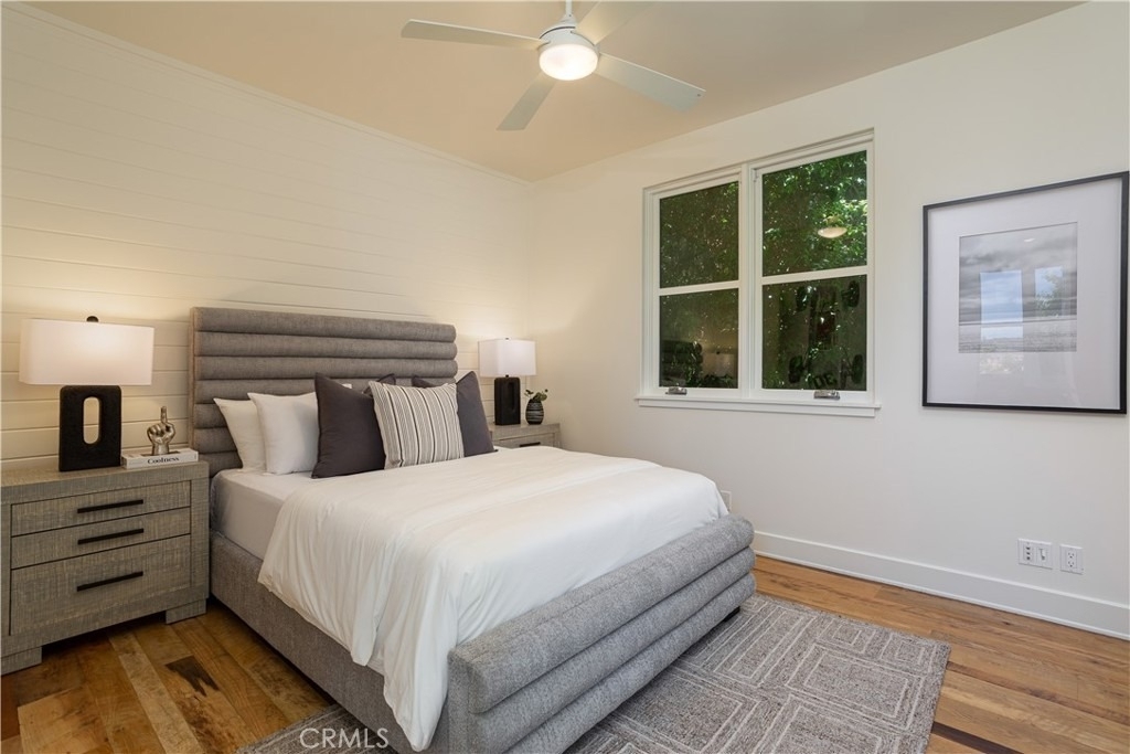 2217 Laurel - Photo 19