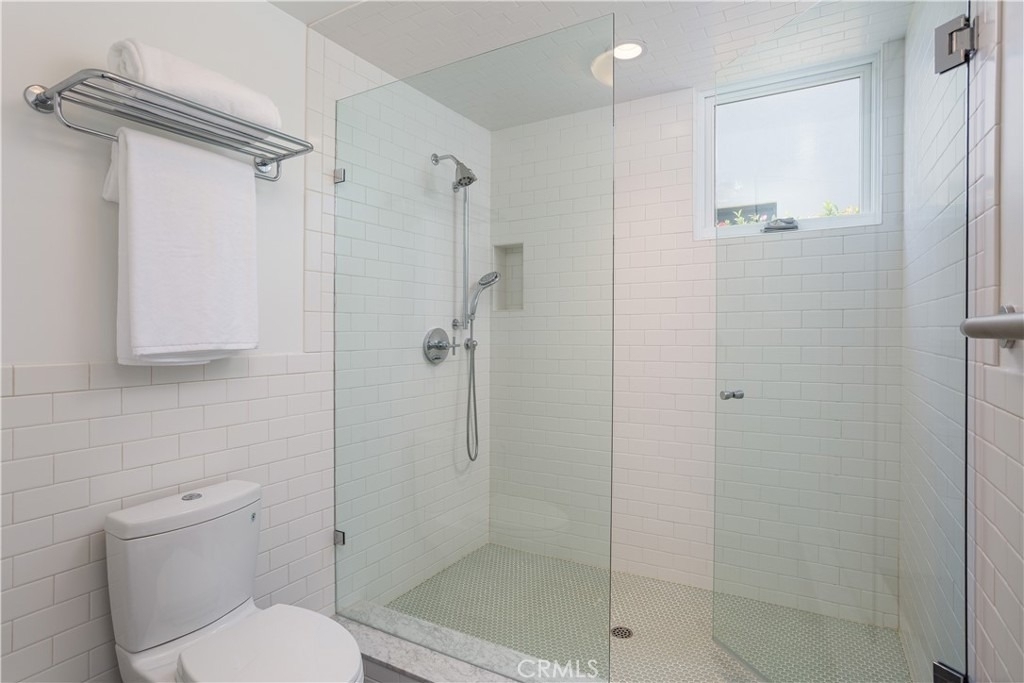 2217 Laurel - Photo 26