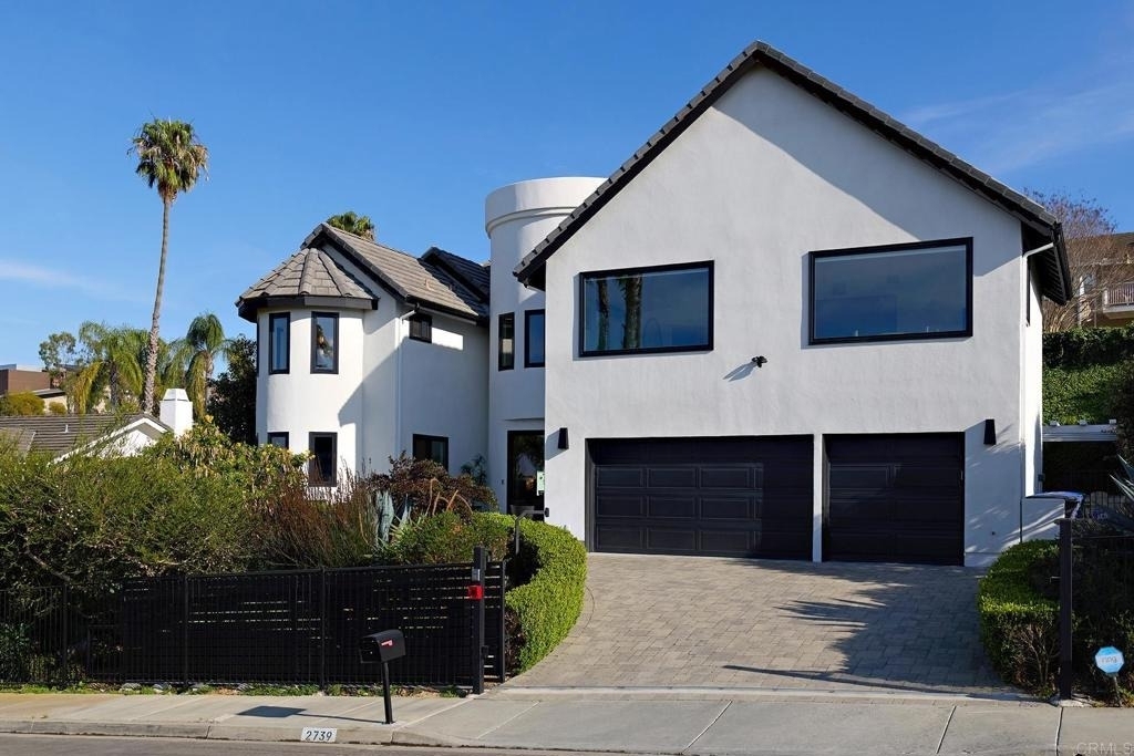 2739 Argonauta Street - Photo 4