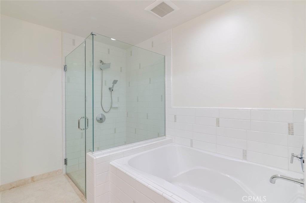 352 Caruso Avenue - Photo 21