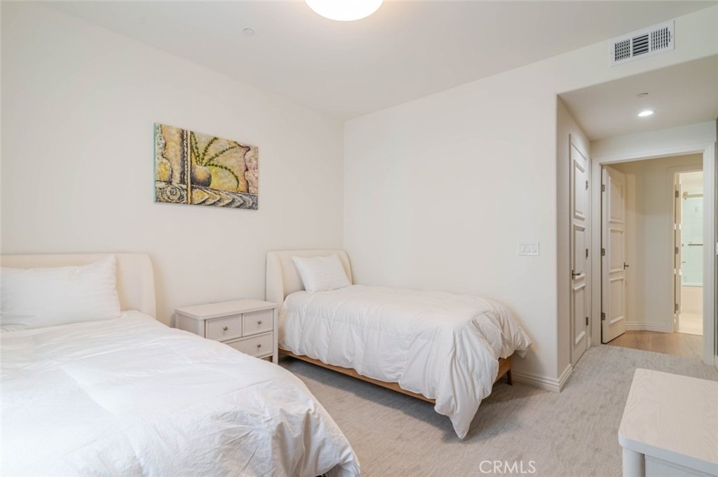 352 Caruso Avenue - Photo 24