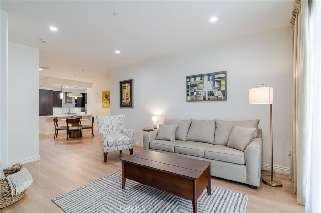 352 Caruso Avenue - Photo 9