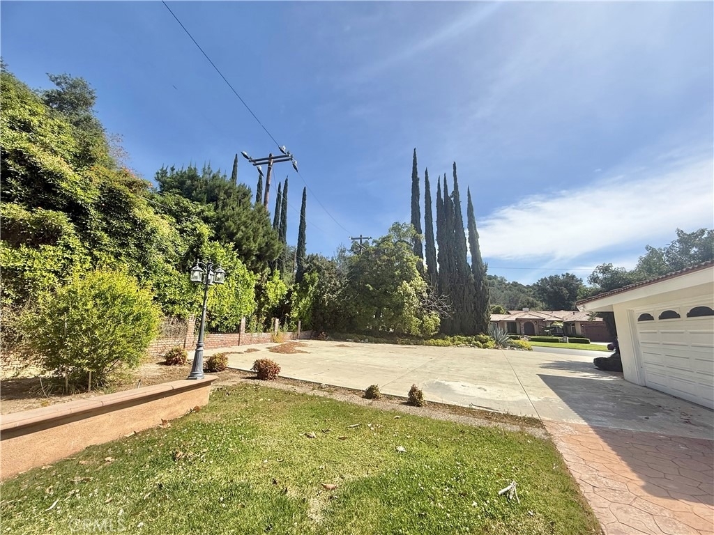 61 E Orange Grove - Photo 58