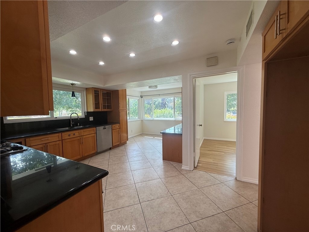 61 E Orange Grove - Photo 21