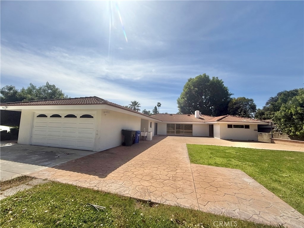 61 E Orange Grove - Photo 60