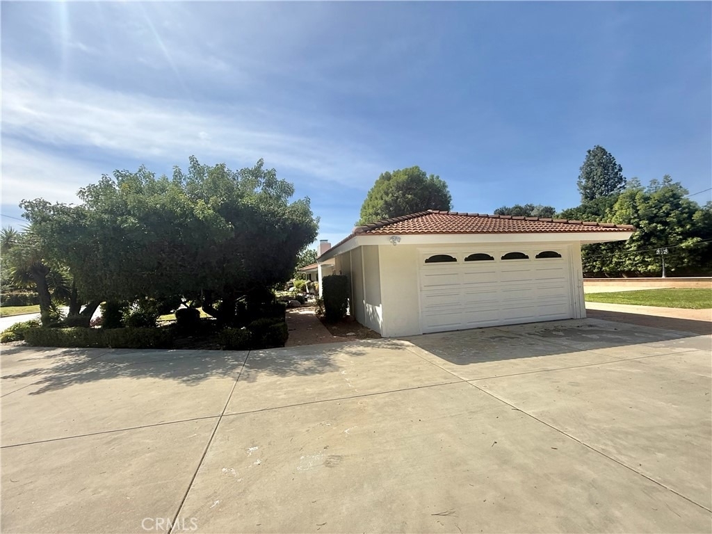 61 E Orange Grove - Photo 61