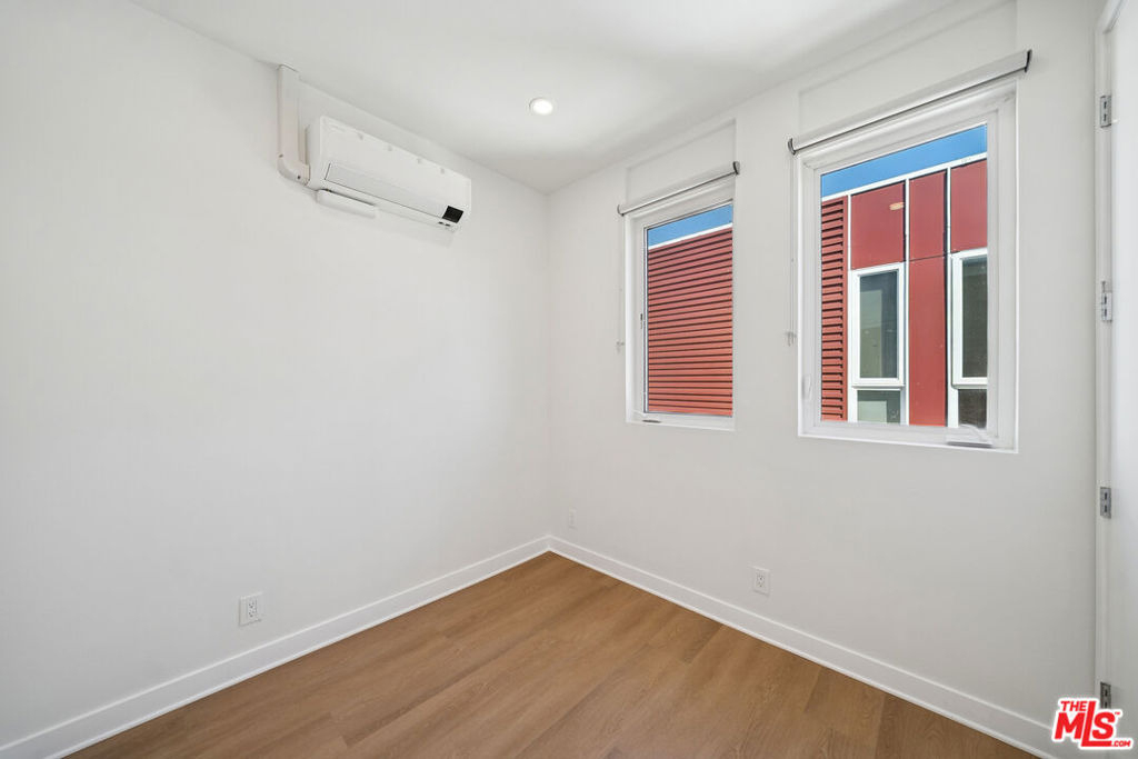 4523 St Elmo Drive - Photo 15