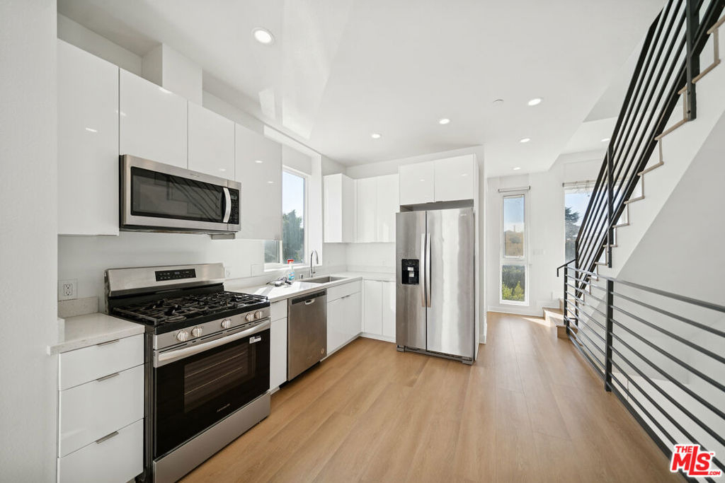 4523 St Elmo Drive - Photo 11