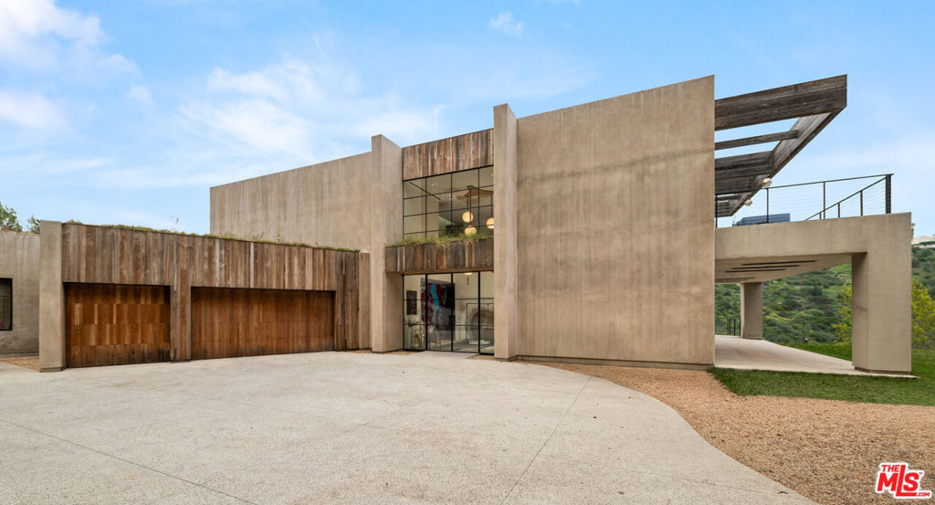 11531 Orum Road - Photo 4