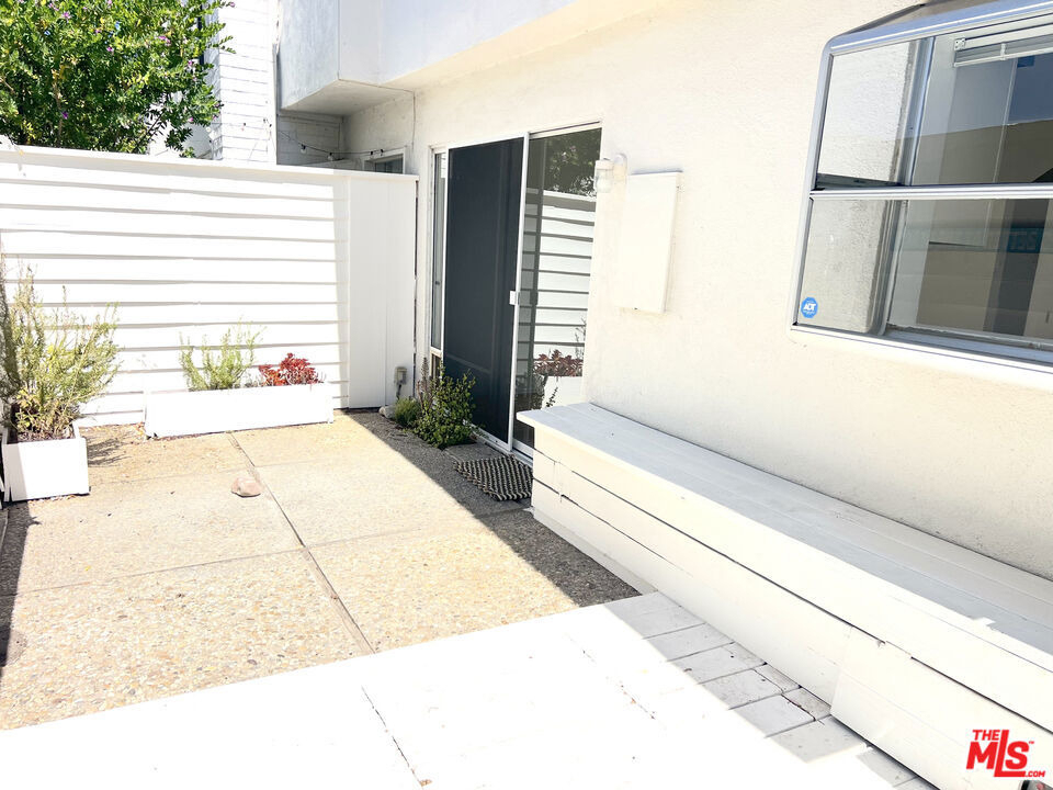 6232 Tapia Drive - Photo 8