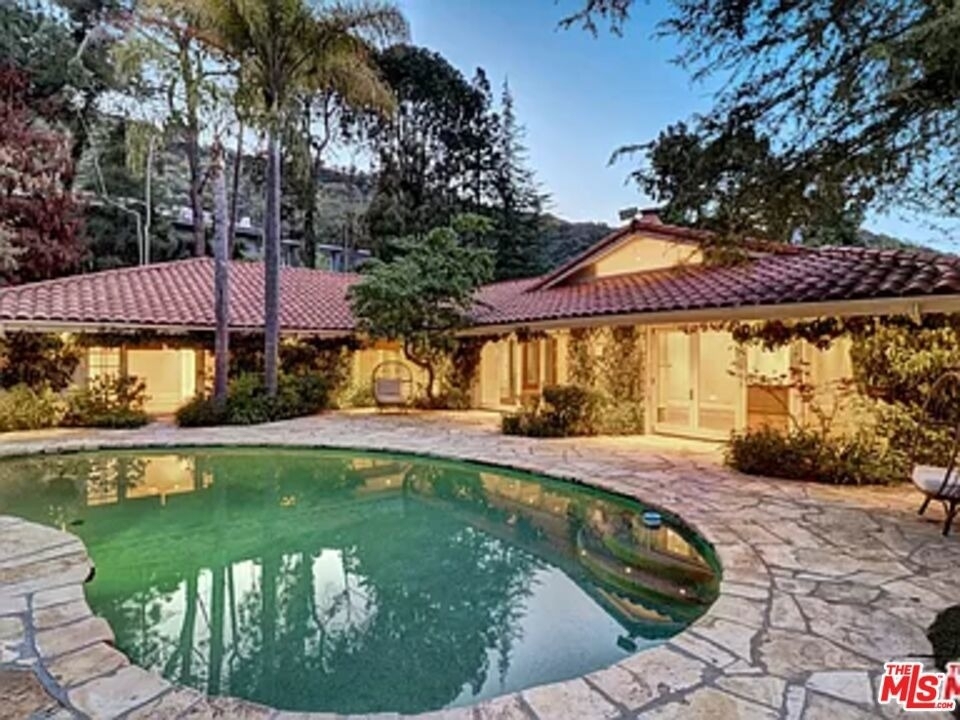 1681 Stone Canyon Road - Photo 12