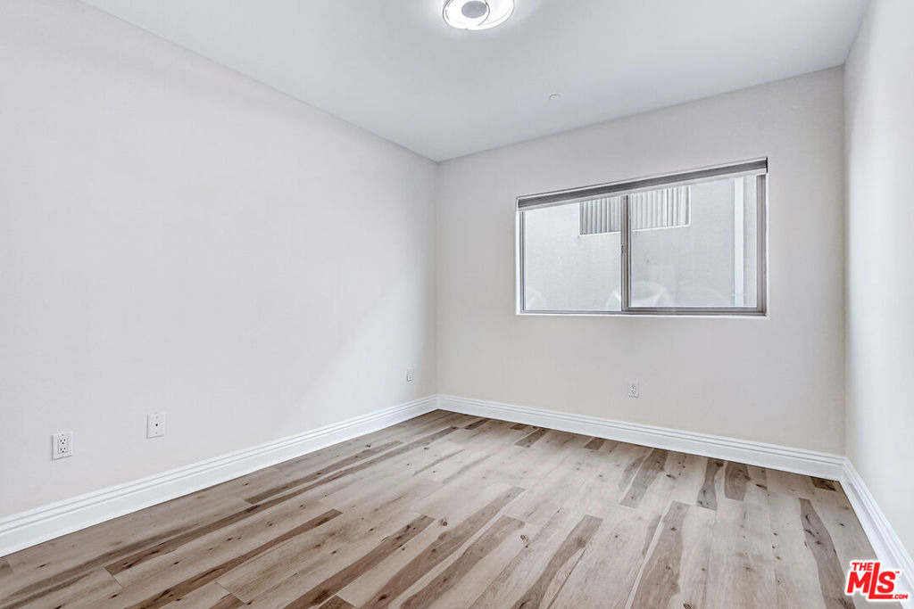 1520 S Shenandoah Street - Photo 22