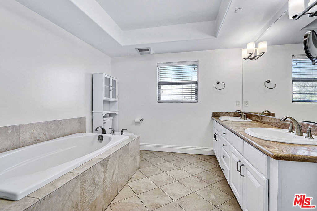 1520 S Shenandoah Street - Photo 25