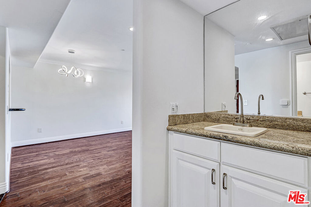 1520 S Shenandoah Street - Photo 17