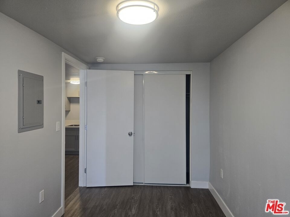 4929 Lynnfield Street - Photo 1