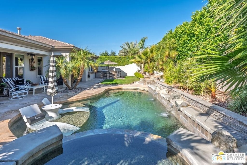 104 Azzuro Drive - Photo 8