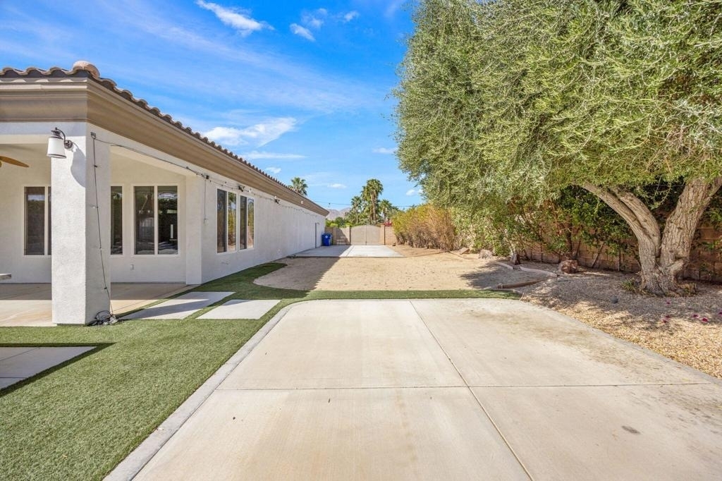 49392 Hohokam River Street - Photo 16