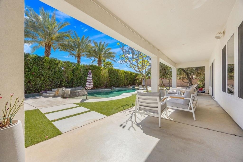 49392 Hohokam River Street - Photo 1