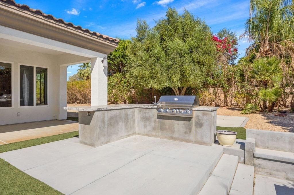 49392 Hohokam River Street - Photo 11