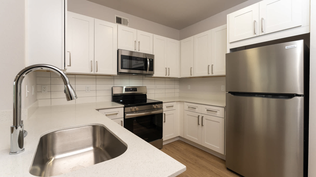9300 Coit Rd - Photo 0