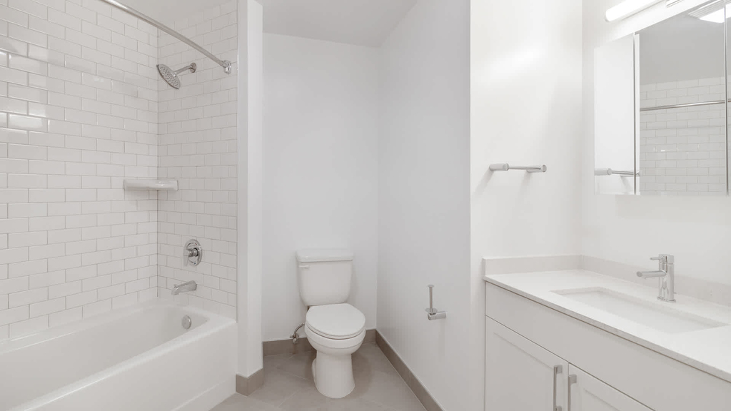 4411 Connecticut Ave. Nw - Photo 13