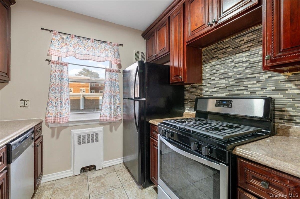 8737 Marengo Street - Photo 7
