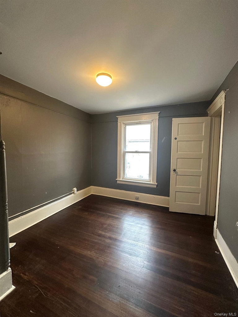 197 N Hamilton Street - Photo 4