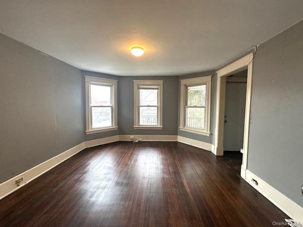 197 N Hamilton Street - Photo 8