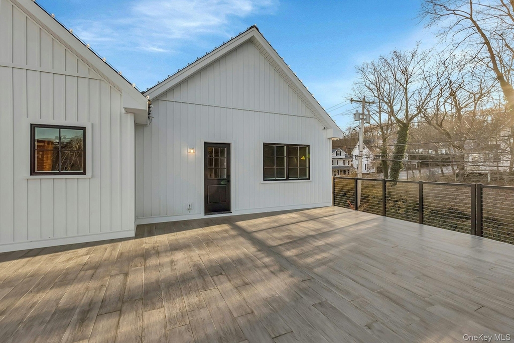 156 W Broadway - Photo 1