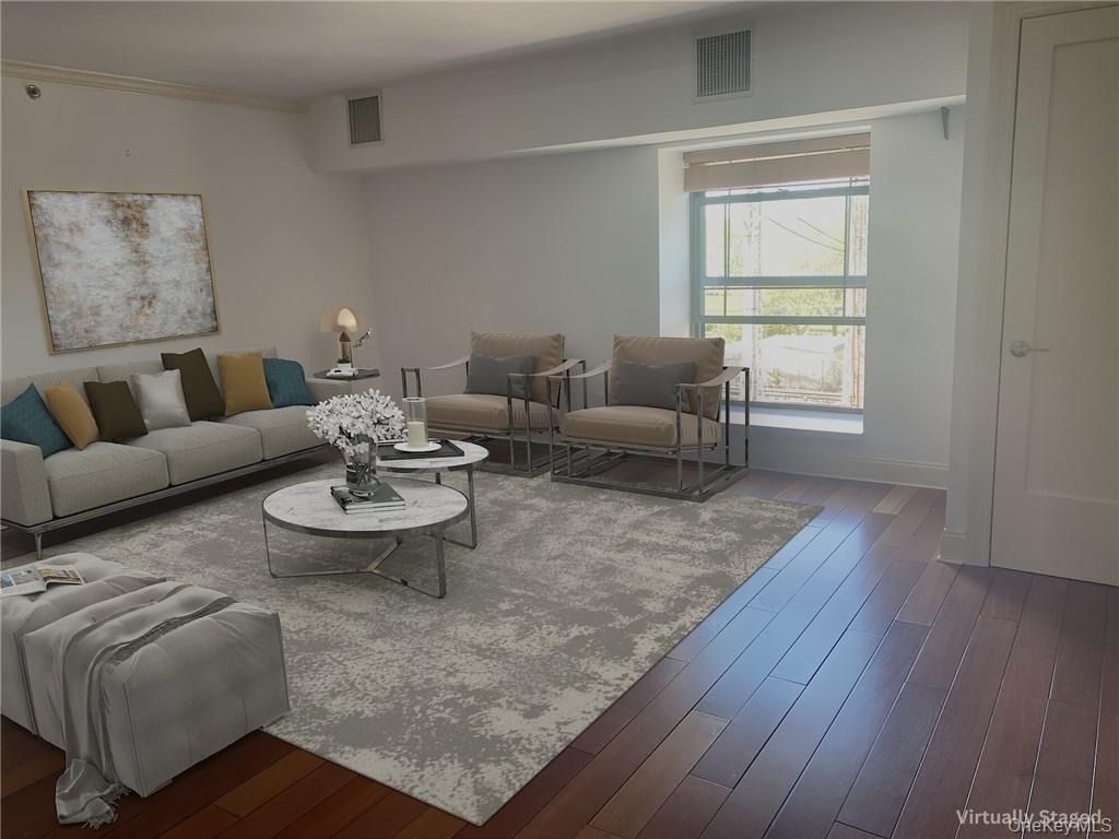 1 S Astor Street - Photo 6