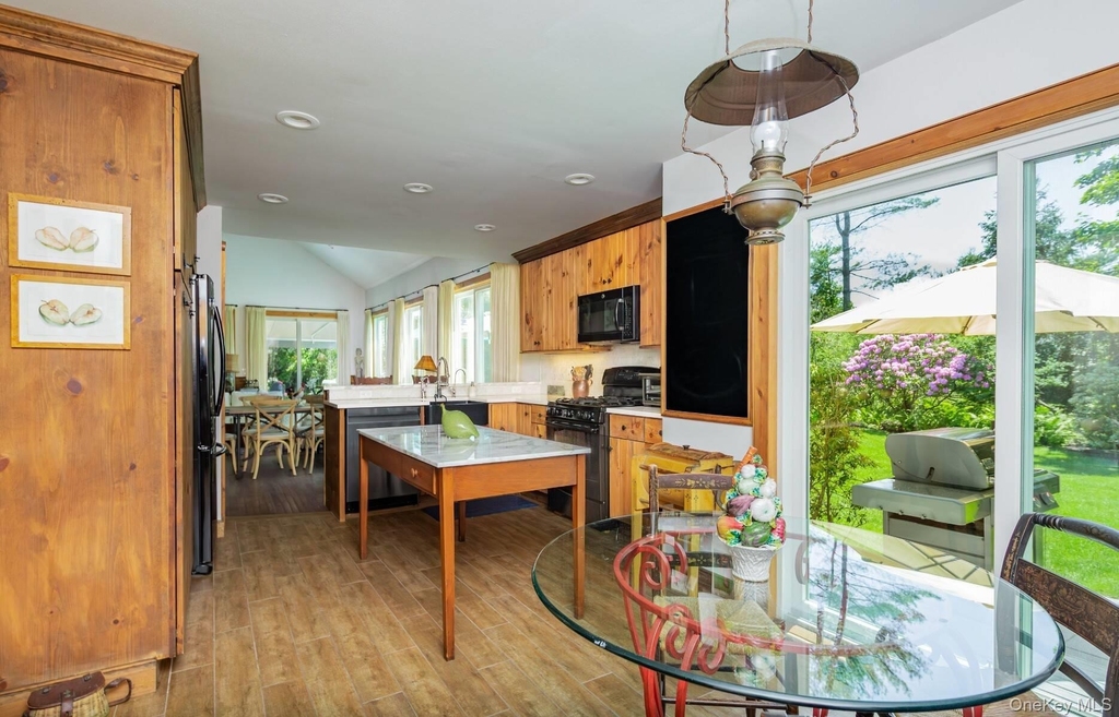61 Huckleberry Lane - Photo 10