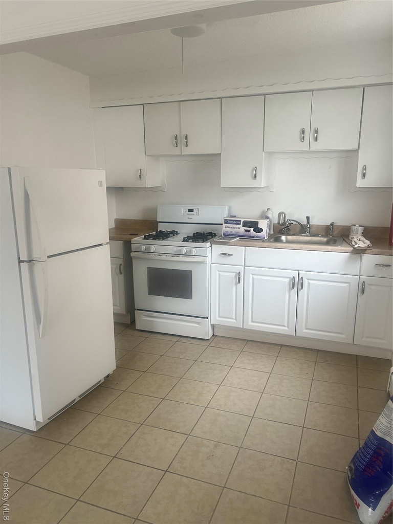 1411 Chandler Street - Photo 4