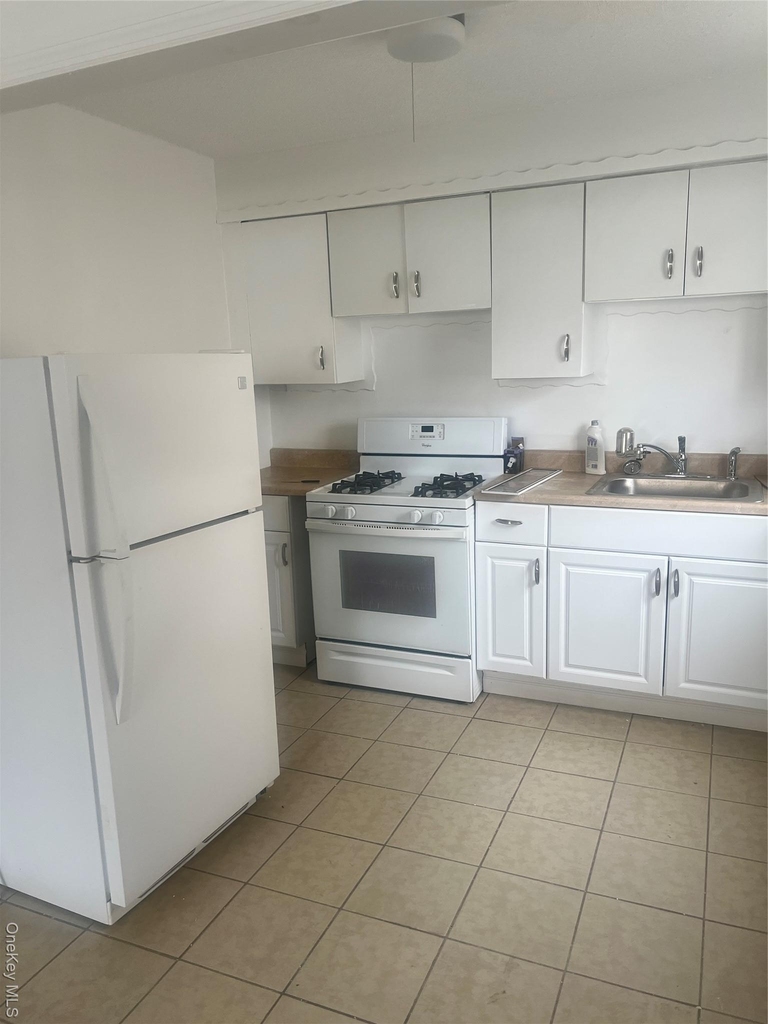 1411 Chandler Street - Photo 6
