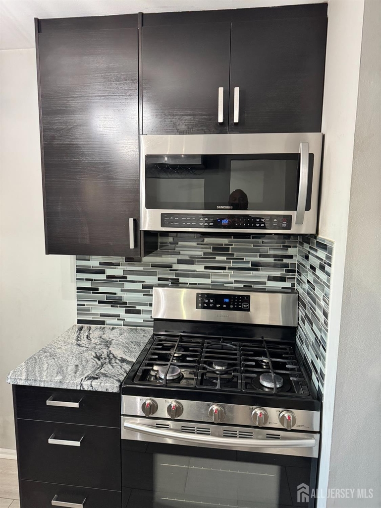6501 Avenue C - Photo 4