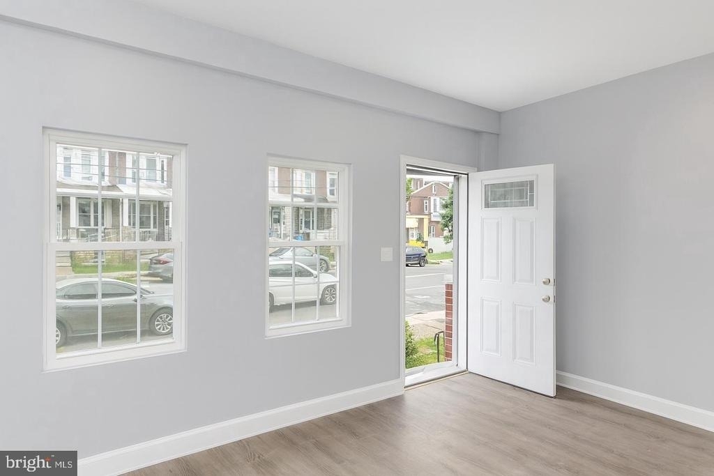 6515 Torresdale #2 Avenue - Photo 2