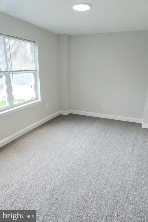 520 East Avenue - Photo 7
