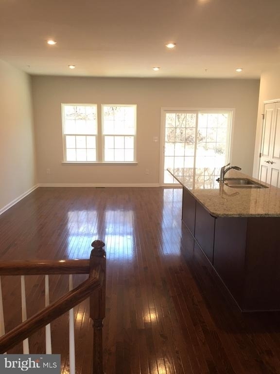 172 Mulberry Drive - Photo 3