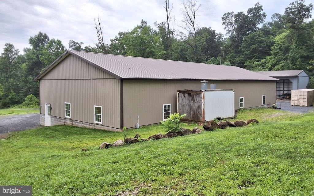 25 Crabgrass Lane - Photo 1