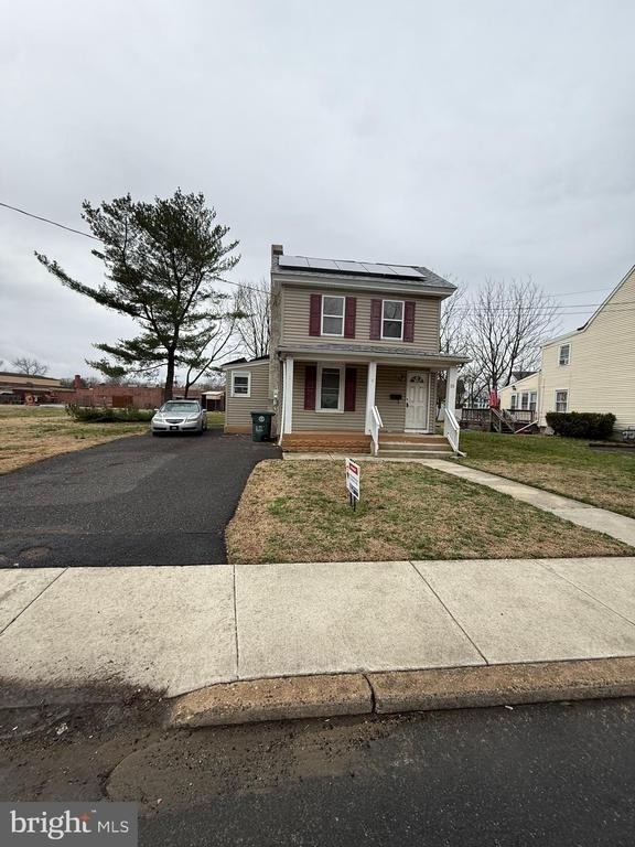 15 Williams Street - Photo 2