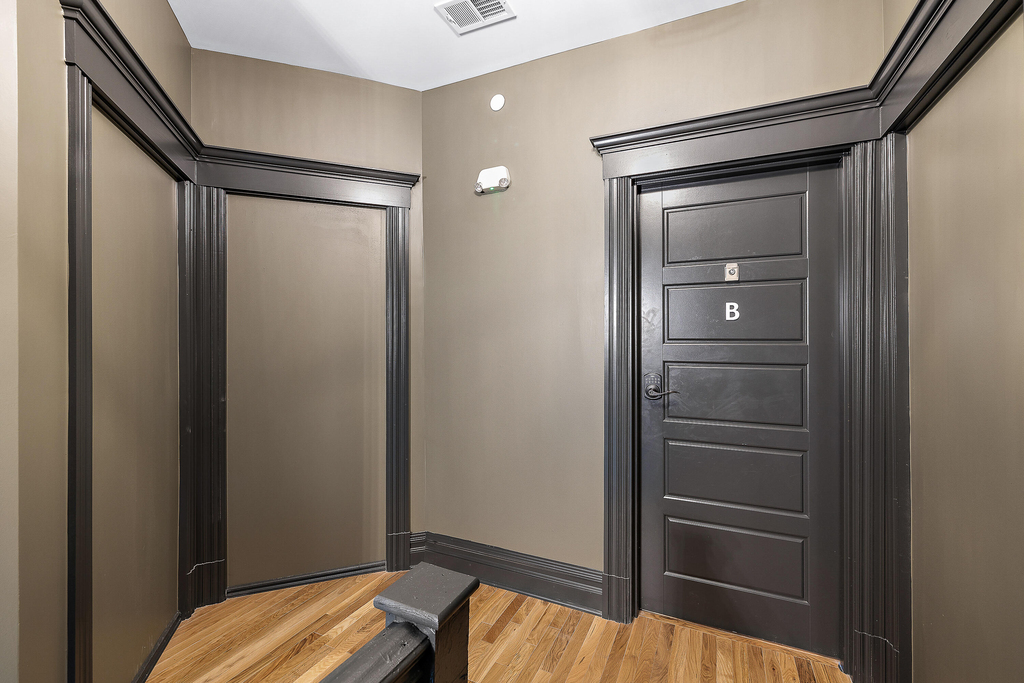 4014 Porter Street - Photo 2