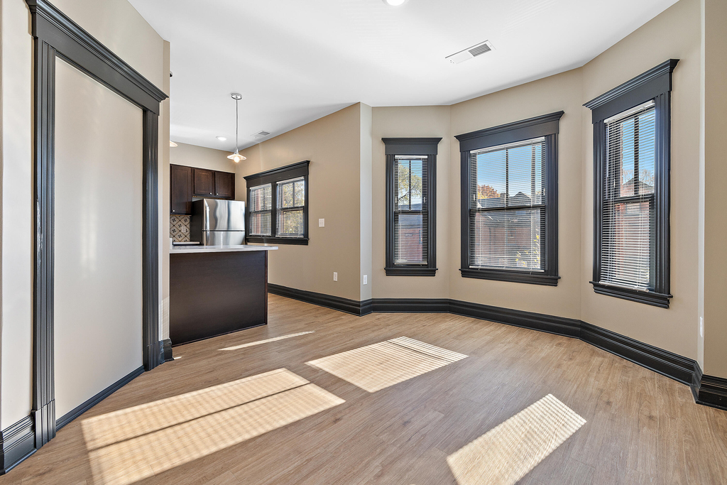 4014 Porter Street - Photo 3