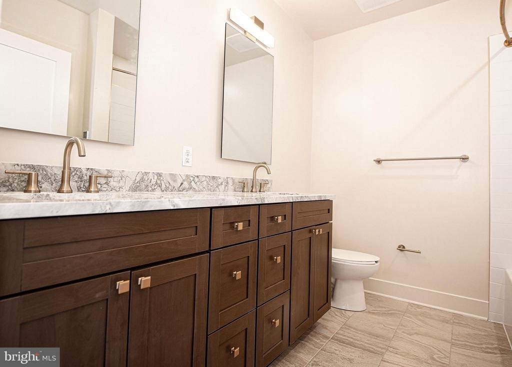 128 N Bond Street - Photo 14